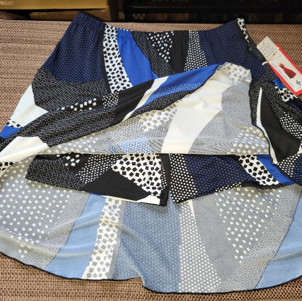 Skort Blue and Black Patterned Pull-on With Stretch Size Small